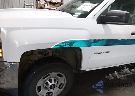 2018 Chevrolet Silverado 2500Hd Wt z USA, uszkodzony, nr VIN 1GC1KUEG9JF258012
